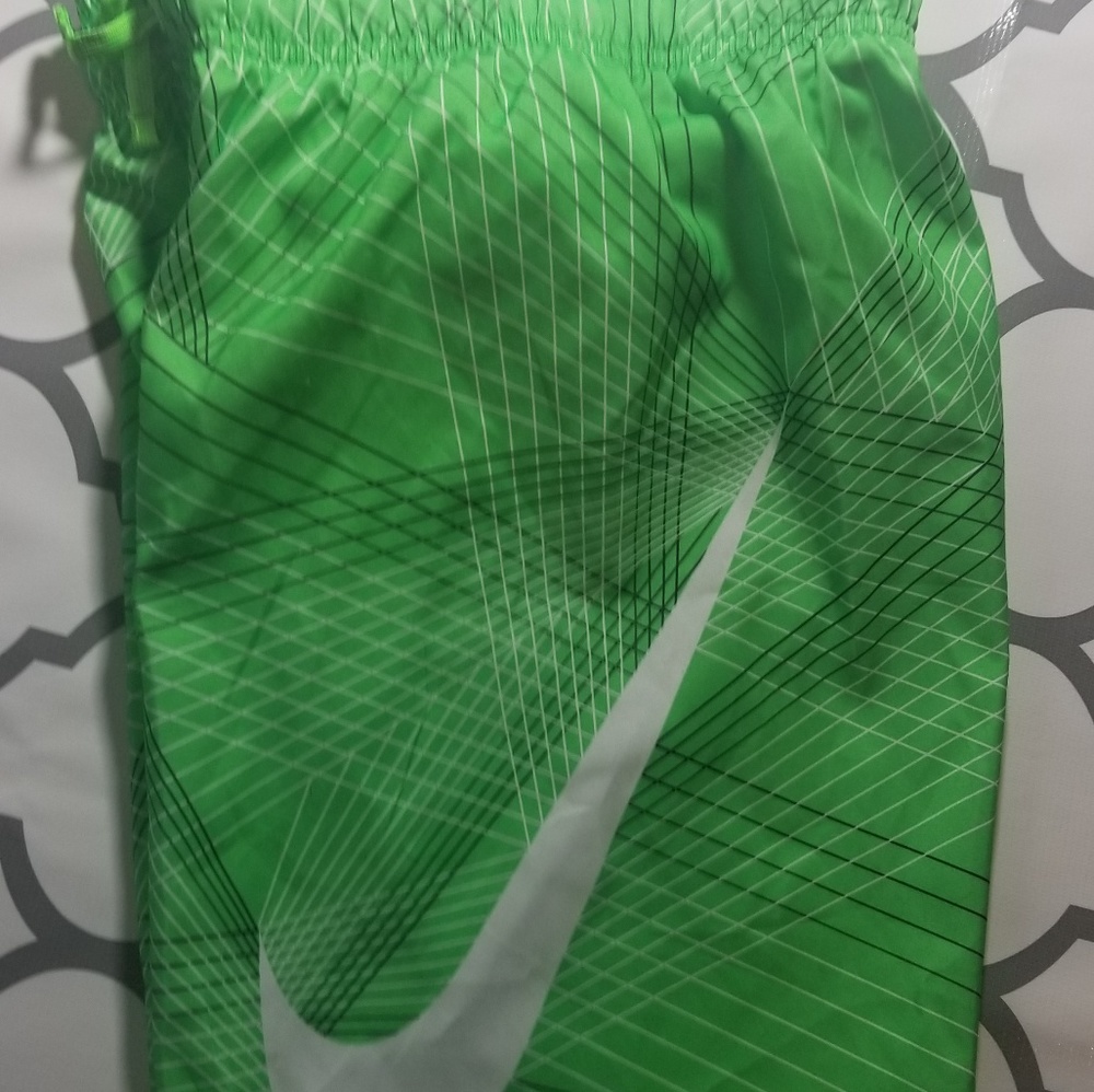 Nike swim trunks (Youth) size M